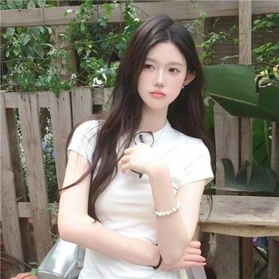 薇拉与伊娃